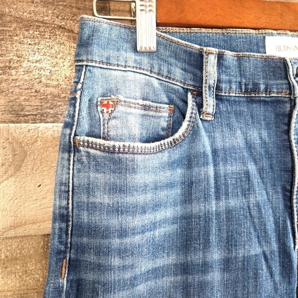 New Hudson Jeans Natalie Katya Mid-Rise Slim Boyfriend Crop Jean | Sz 27 - Picture 5 of 10